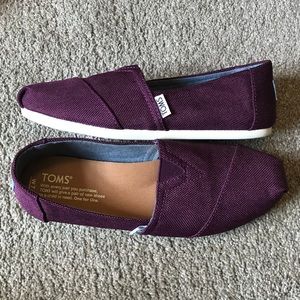TOMS Classics Black Cherry Poly Canvas (Vegan)